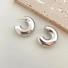 Gold Color Round Chunky Hoop Earrings for Women – Lightweight Smooth Metal, Trendy Fashion Jewelry