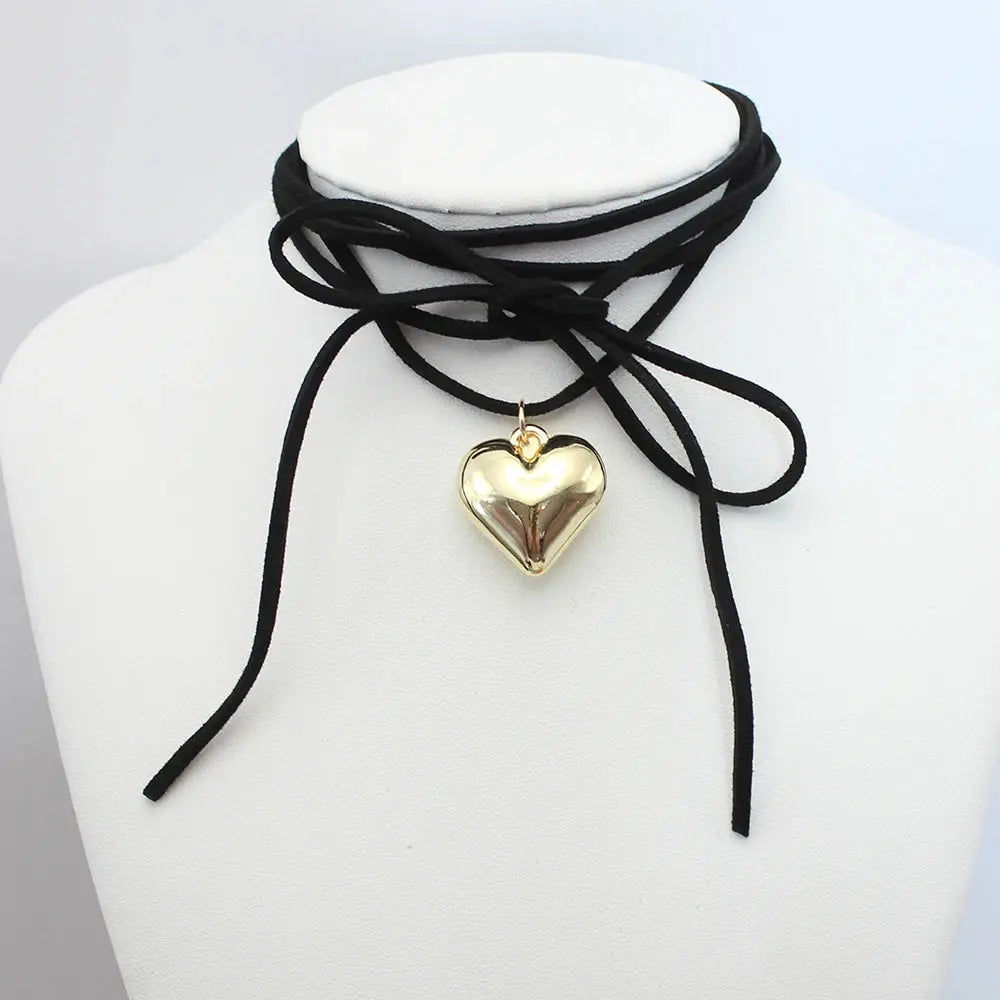 New Goth Black Velvet Heart Pendant Choker Necklace - Elegant Weave with Knotted Bowknot