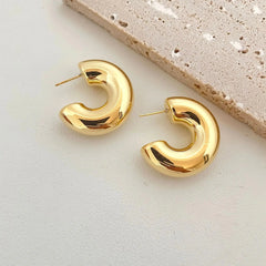 Gold Color Round Chunky Hoop Earrings for Women – Lightweight Smooth Metal, Trendy Fashion Jewelry